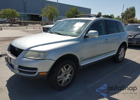 2006 Volkswagen Touareg V8 from USA, damaged, VIN WVGZM77L86D032227